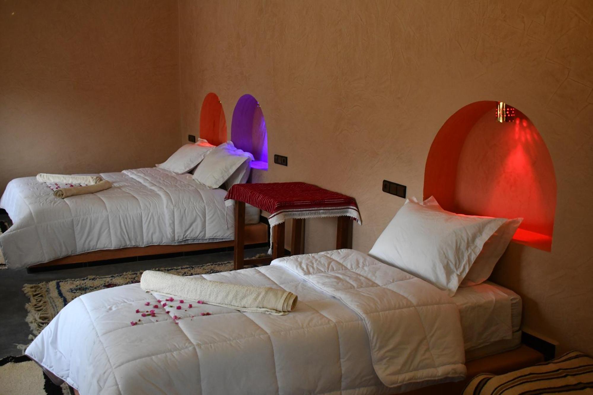 Gite D'Etape Tamaloute Bed and Breakfast Bou Drarar Εξωτερικό φωτογραφία